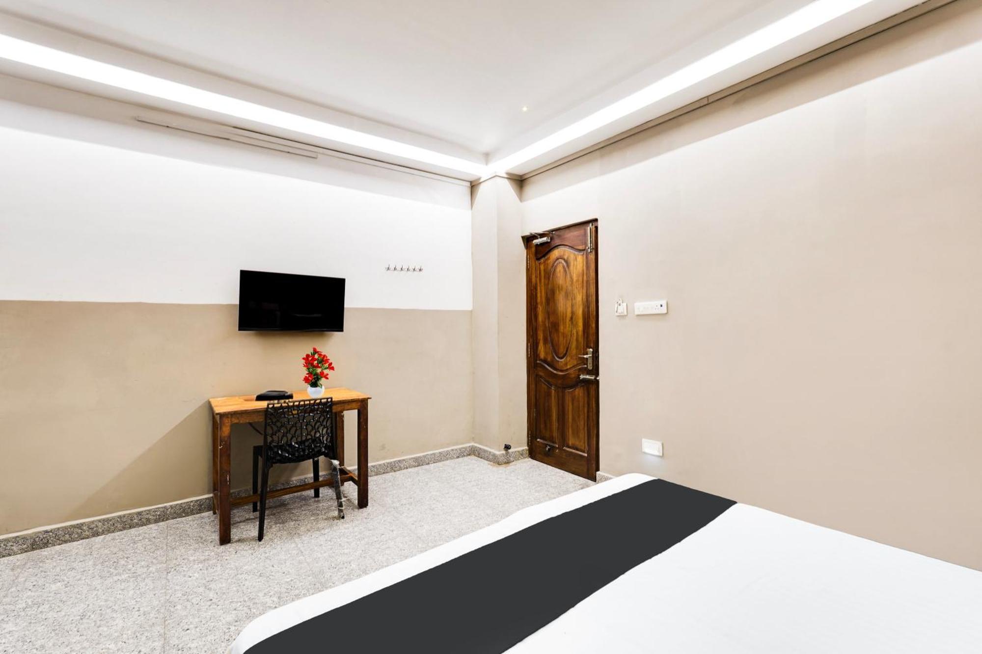 Super Hotel O White Town Formerly Seascape Residency Pondicherry Exterior foto
